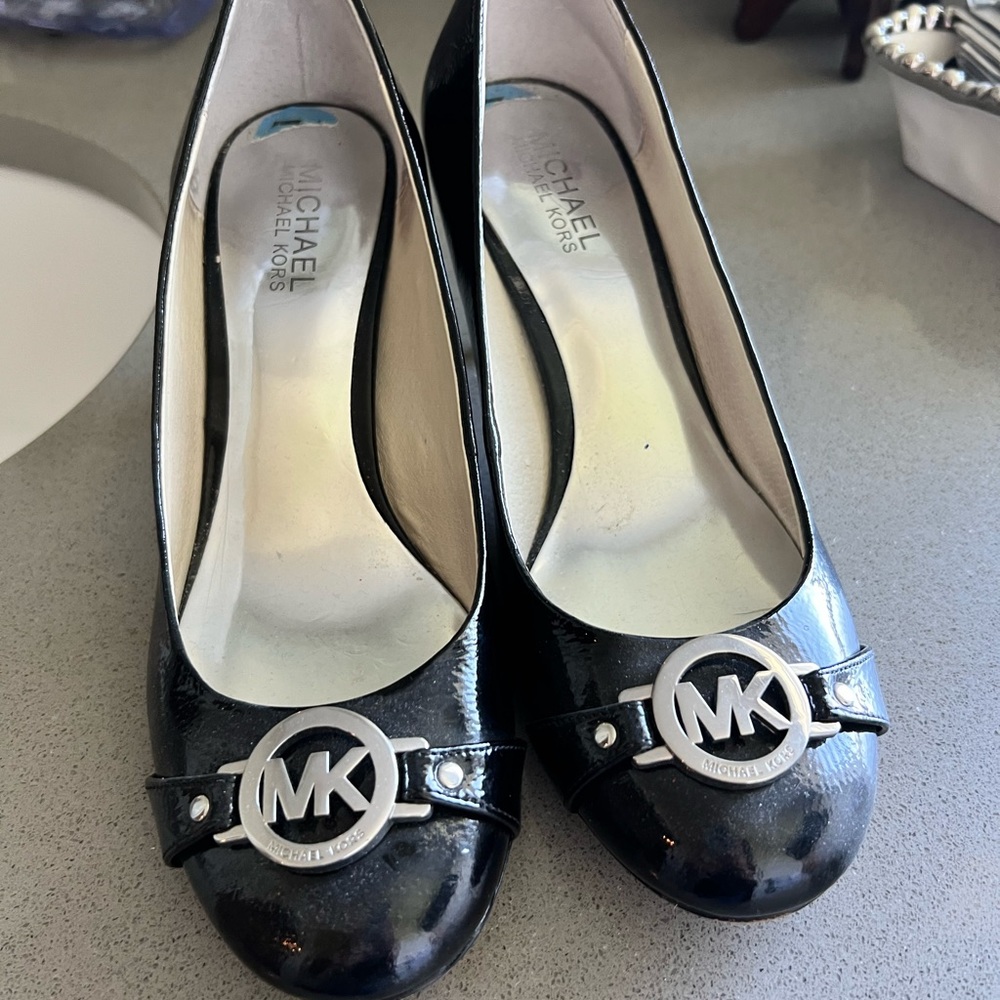 Black patent heels